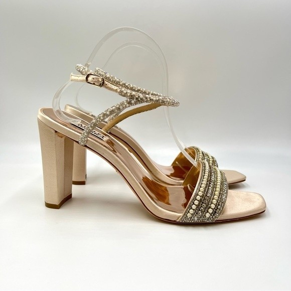 Badgley Mischka Size 11 Kari Soft Nude Satin Jeweled Block Open Toe Heels Shoes - Picture 2 of 12